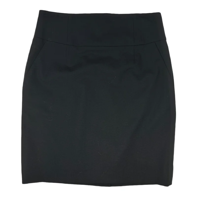 Skirt Mini & Short By Banana Republic In Black, Size: 6petite