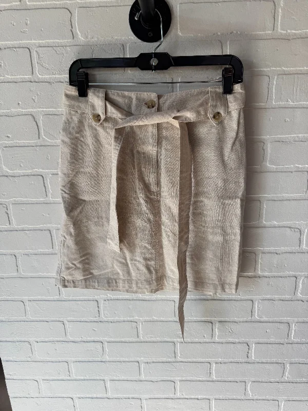 Skirt Mini & Short By Universal Thread In Cream, Size: 6