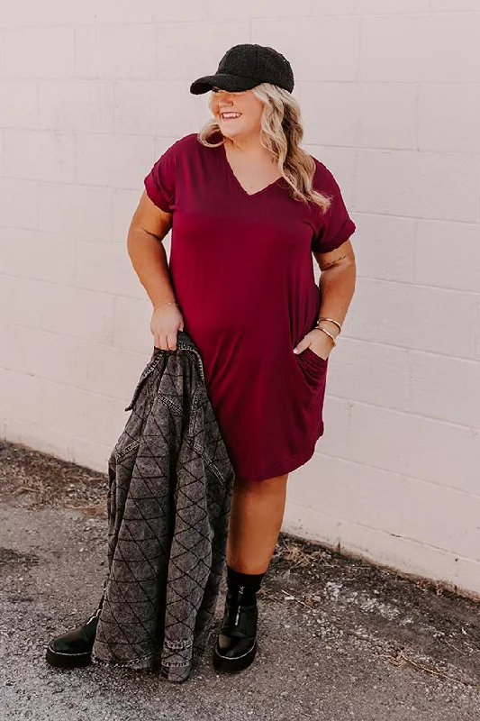 Back To Basics T-Shirt Dress In Wine Curves